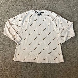 Nike crew neck